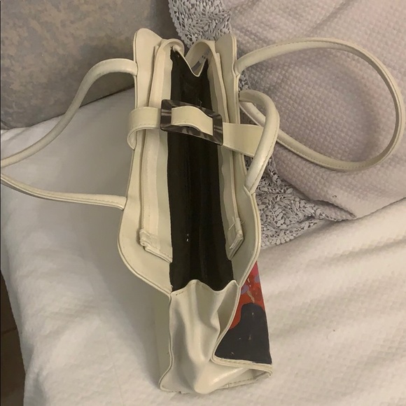 Hand painted handbag - Picture 5 of 8